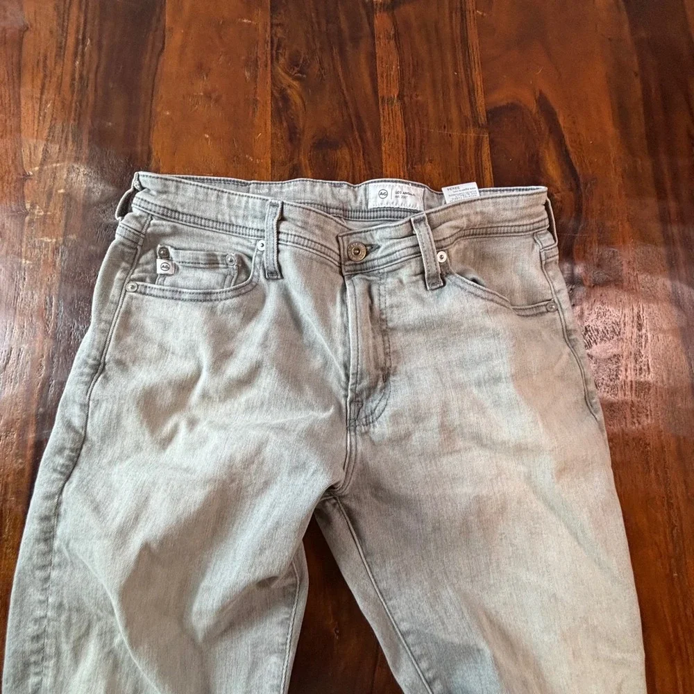 AG Adriano Goldschmied Tellis Modern Slim Italian Fabric Light Grey Jeans 32x34